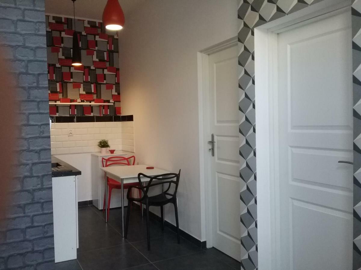 Stary Toruń Vintage - Rose Apartament מראה חיצוני תמונה